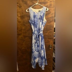 Flowy blue floral pattern dress